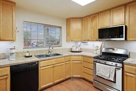 Kitchen - 2136 W Chesler St, Merced, CA 95348 photo 2 of 2