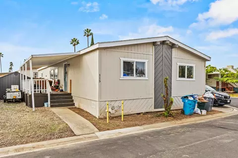 115 Via Flora, Olivehurst, CA 95961 photo 1