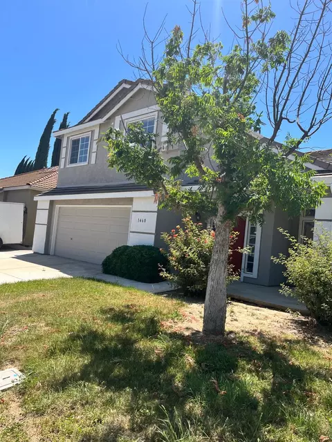 1460 Portsmouth Ln, Gustine, CA 95322