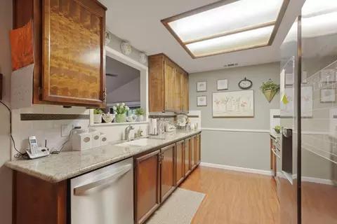 Kitchen - 1623 Sutter Ln, Lodi, CA 95240 photo 5 of 5