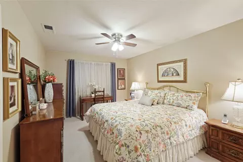 Bedroom - 1623 Sutter Ln, Lodi, CA 95240 photo 3 of 6