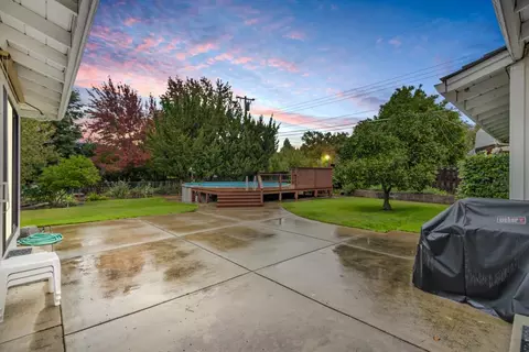 6311 Cassady Way, Carmichael, CA 95608 photo 2
