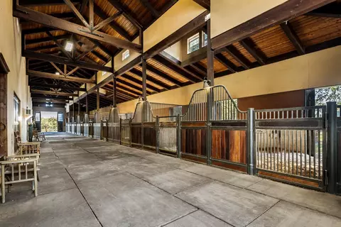 Entry Way - Undisclosed, Red Bluff, CA 96080 photo 1 of 2