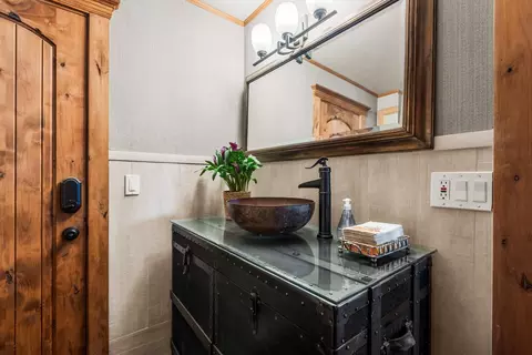 Bath - Undisclosed, Red Bluff, CA 96080 photo 1 of 6