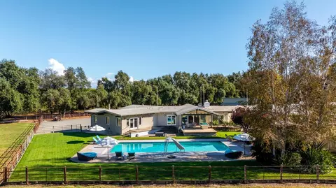 Exterior - Undisclosed, Red Bluff, CA 96080 photo 4 of 10