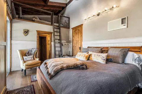 Bedroom - Undisclosed, Red Bluff, CA 96080 photo 2 of 8