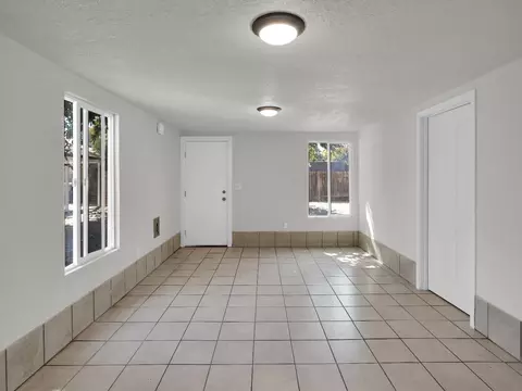 211 Phoenix Ave, Modesto, CA 95354 photo 15