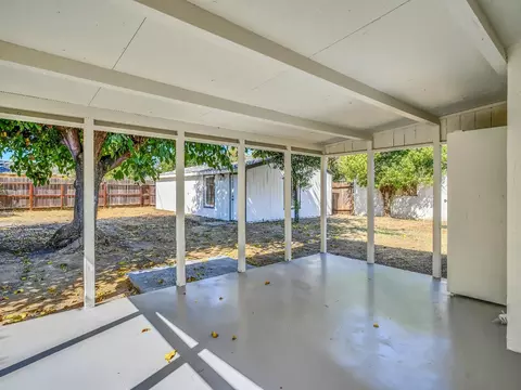 211 Phoenix Ave, Modesto, CA 95354 photo 17