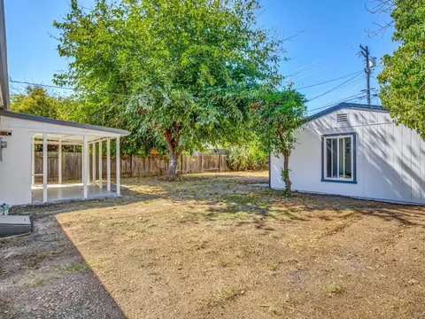 211 Phoenix Ave, Modesto, CA 95354 photo 18