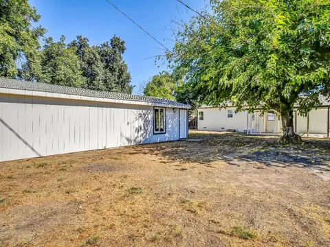 211 Phoenix Ave, Modesto, CA 95354 photo 21