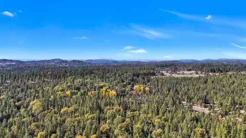 12566 Allison Ranch Rd, Grass Valley, CA 95949 photo 2