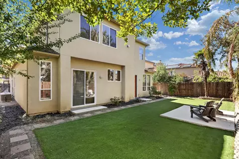 Exterior - 1527 Rio Grande St, Davis, CA 95616 photo 5 of 10