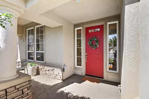 Entry Way - 1527 Rio Grande St, Davis, CA 95616 photo 2 of 9