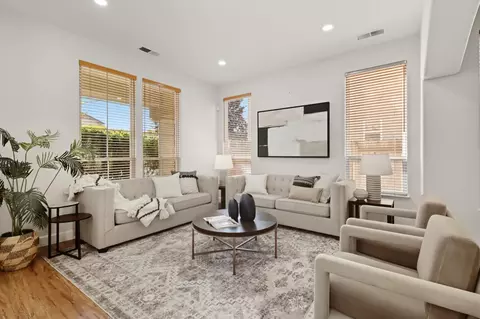 Living - 1527 Rio Grande St, Davis, CA 95616 photo 1 of 6