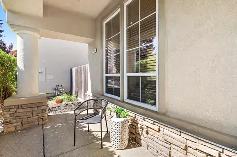 Exterior - 1527 Rio Grande St, Davis, CA 95616 photo 2 of 10