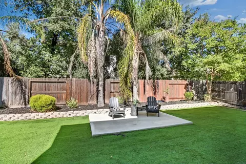 Exterior - 1527 Rio Grande St, Davis, CA 95616 photo 4 of 10