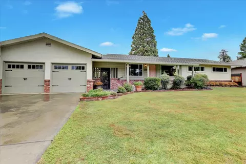 5309 Valhalla Dr, Carmichael, CA 95608