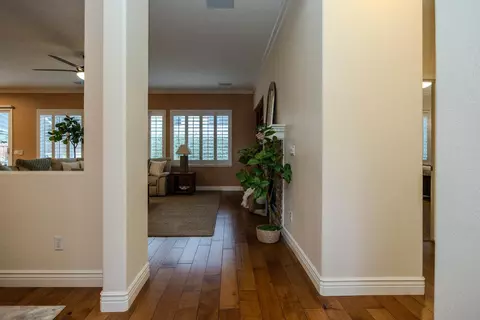 1763 W 4th St, Ripon, CA 95366 photo 4