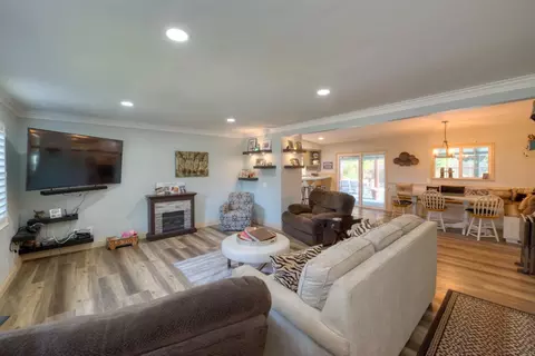 840 Madrone Ln, Patterson, CA 95363 photo 5