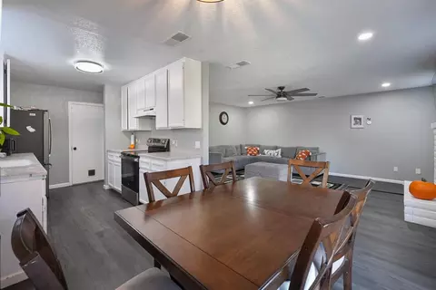 Dining - 1225 Butte, Turlock, CA 95380 photo 2 of 2