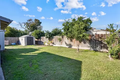 Exterior - 1225 Butte, Turlock, CA 95380 photo 5 of 7