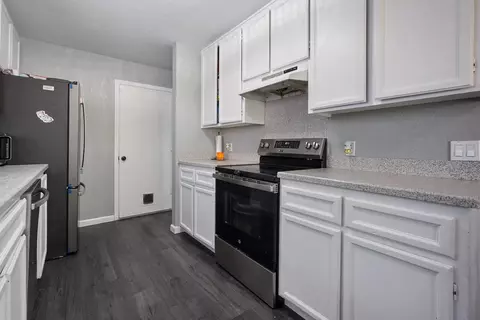Kitchen - 1225 Butte, Turlock, CA 95380 photo 2 of 2