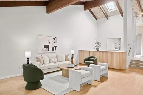 Living - 76 Riverknoll Pl, Carmichael, CA 95608 photo 4 of 9