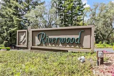 View/Area - 76 Riverknoll Pl, Carmichael, CA 95608 photo 9 of 9