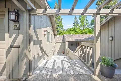 Exterior - 76 Riverknoll Pl, Carmichael, CA 95608 photo 4 of 14