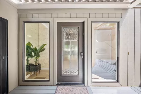 Entry Way - 76 Riverknoll Pl, Carmichael, CA 95608 photo 1 of 13