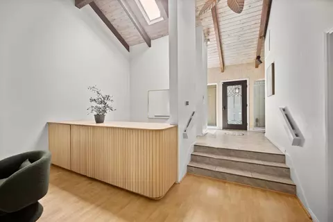 Entry Way - 76 Riverknoll Pl, Carmichael, CA 95608 photo 7 of 13