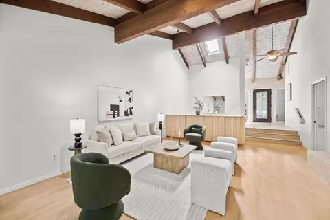 Living - 76 Riverknoll Pl, Carmichael, CA 95608 photo 6 of 9