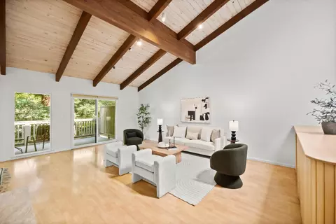 Living - 76 Riverknoll Pl, Carmichael, CA 95608 photo 2 of 9