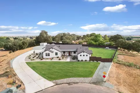 19007 E Sierra View Ct, Clements, CA 95227 photo 1