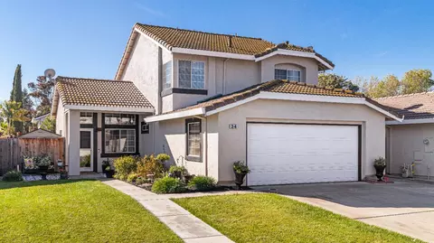 34 James Ct, Tracy, CA 95376 photo 2