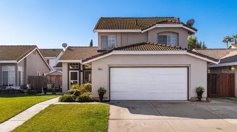 34 James Ct, Tracy, CA 95376 photo 3