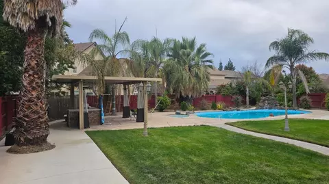 Exterior - 3703 Brookstone Dr, Turlock, CA 95382 photo 8 of 12
