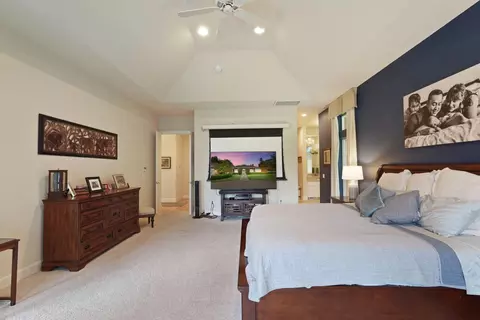 Bedroom - 8336 Park Pl, Tracy, CA 95304 photo 4 of 9