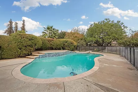 Exterior - 8336 Park Pl, Tracy, CA 95304 photo 10 of 23
