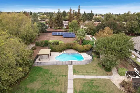View/Area - 8336 Park Pl, Tracy, CA 95304 photo 10 of 20