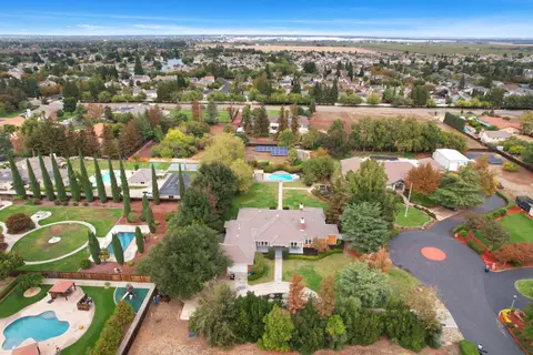 View/Area - 8336 Park Pl, Tracy, CA 95304 photo 1 of 20
