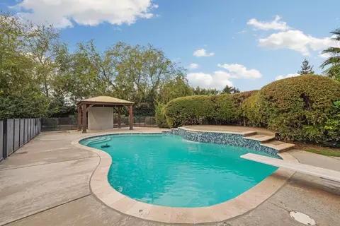 Exterior - 8336 Park Pl, Tracy, CA 95304 photo 9 of 23
