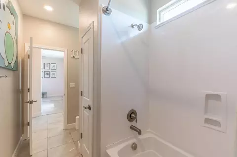 1016 Lavender St, Manteca, CA 95337 photo 25