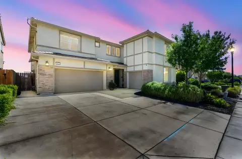 1016 Lavender St, Manteca, CA 95337 photo 3