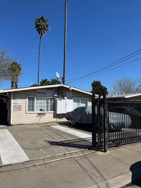 3711 46th Ave, Sacramento, CA 95824