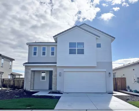 3092 Bosworth St, Lathrop, CA 95330