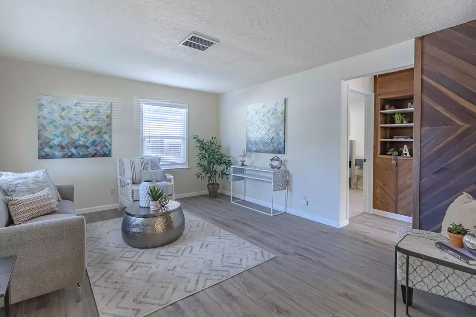 Living - 1930 Wall St, Tracy, CA 95376 photo 1 of 2