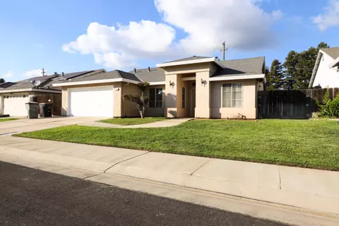 2013 Khatri Ct, Riverbank, CA 95367