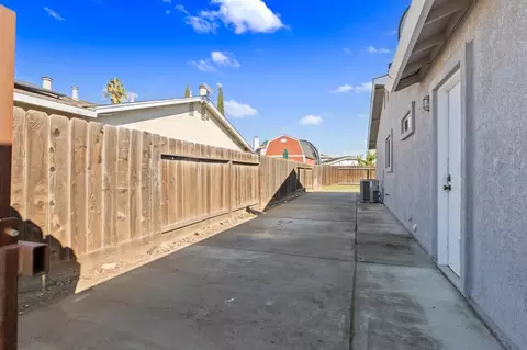 1474 Bridgeport Ln, Manteca, CA 95336 photo 20