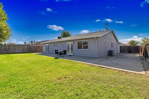 1474 Bridgeport Ln, Manteca, CA 95336 photo 18